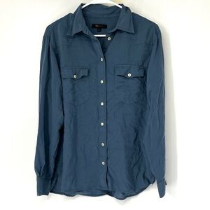 Frye women’s button down blue Shirt large